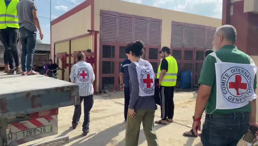 WhatsApp-Video...at-15.47.30.mp4